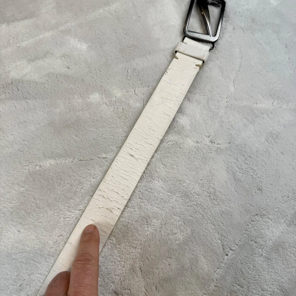 Nike Golf‎ Belt White with Gunmetal Swoosh Logo Buckle Mens Athletic Casual